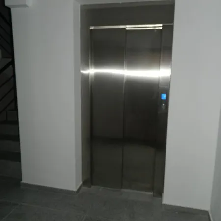 Vitan Mall Apartman Bukarest