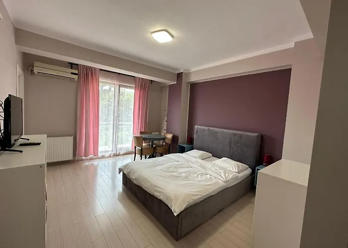 Апартаменти Vitan Mall