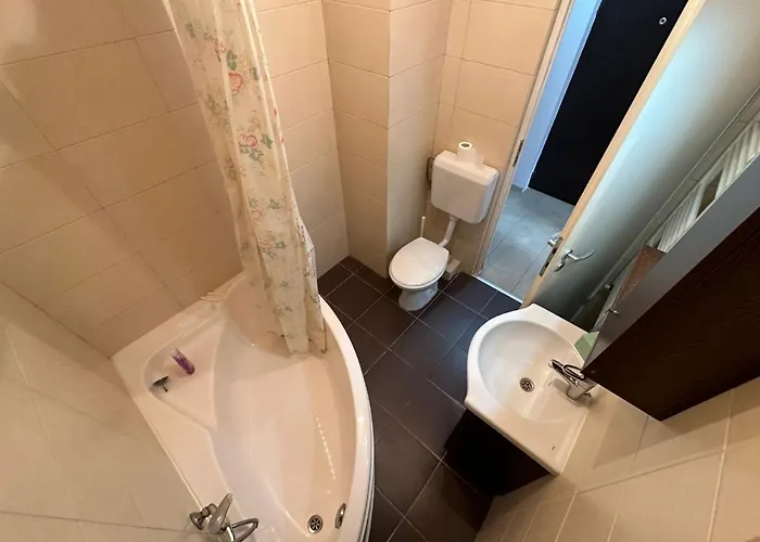 Vitan Mall Апартаменти